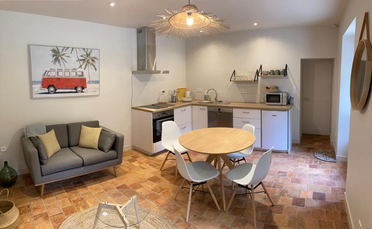 Les Bosquets Villa Saint-Ouen-Des-Toits Bagian luar foto